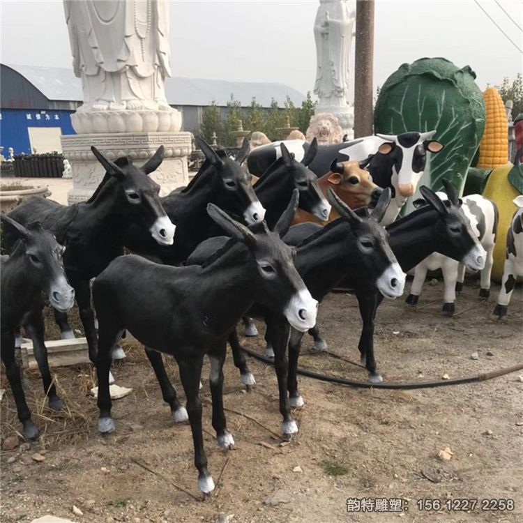 玻璃鋼動物毛驢雕塑